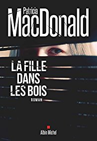 LA FILLE DANS LES BOIS