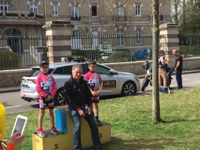 Participation des enfants de l’Ecole de Vélo au PROLOGUE PARIS-ROUBAIX 2018 le 7 avril 2018 à COMPIEGNE