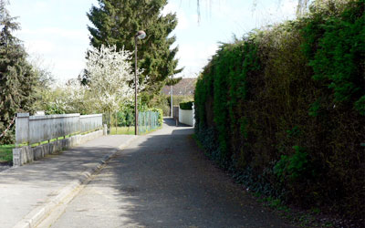 Chemin à Estrées-Saint-Denis