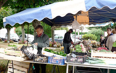 Le marché d'Estrées-Saint-Denis